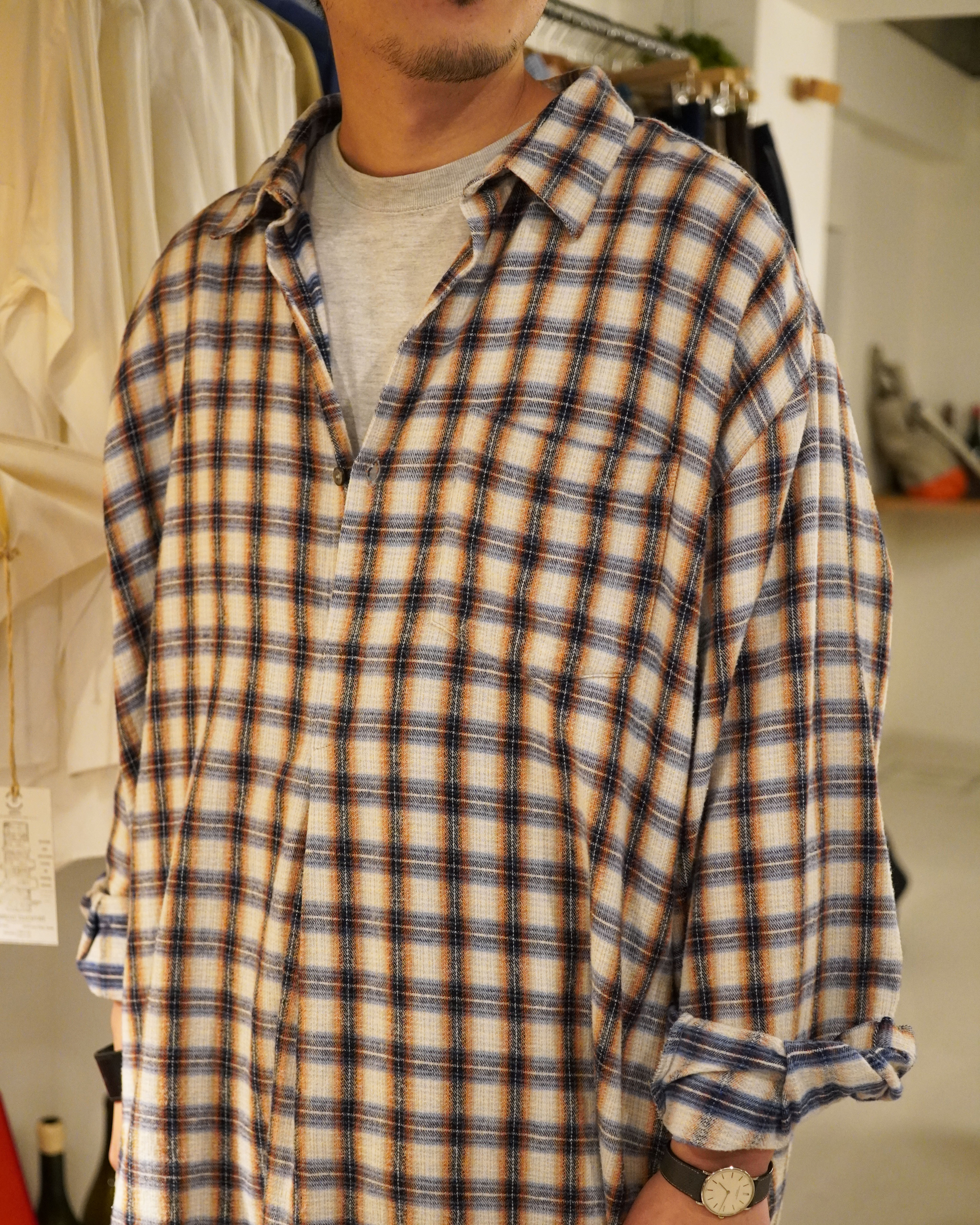 古着屋JAM 古着と眼鏡 コーデ