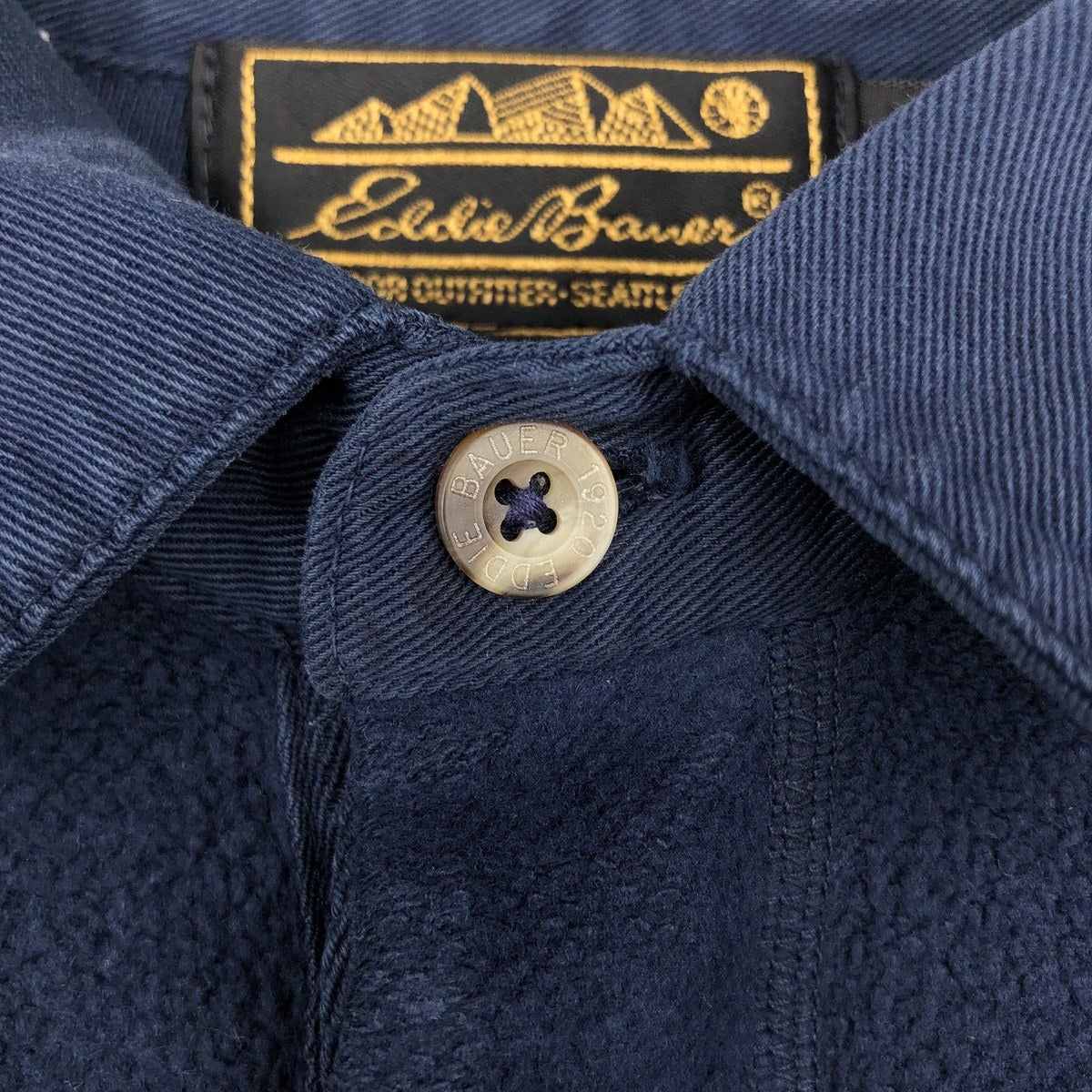 古着 80～90年代 エディーバウアー Eddie Bauer 黒タグ 襟付き ハーフ
