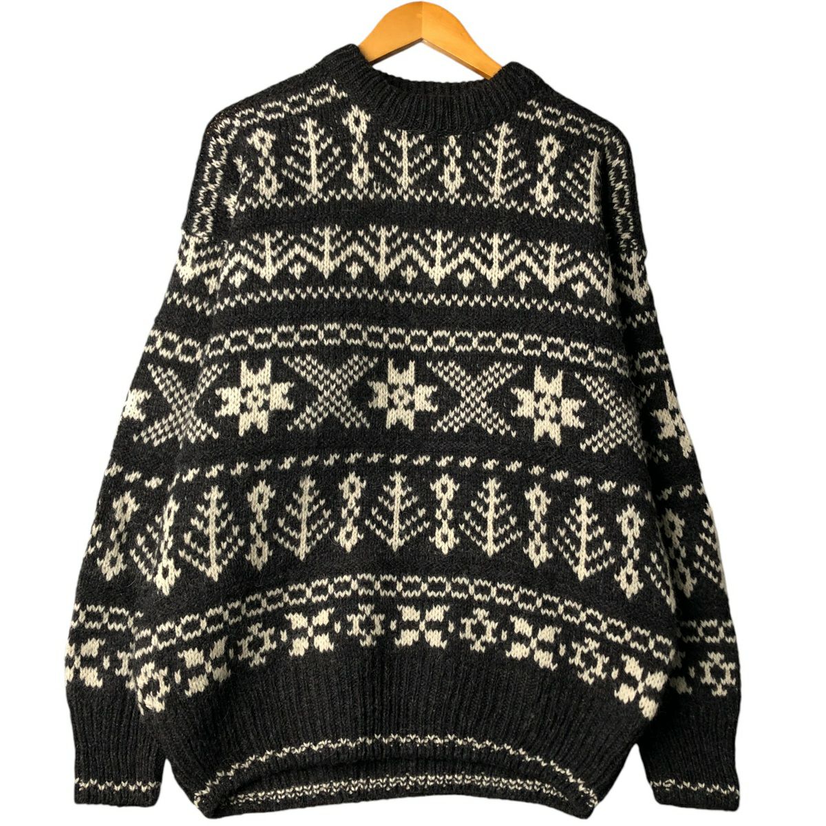 生成り フラワー エクアドルニットタイプ ロールネック ウールニット