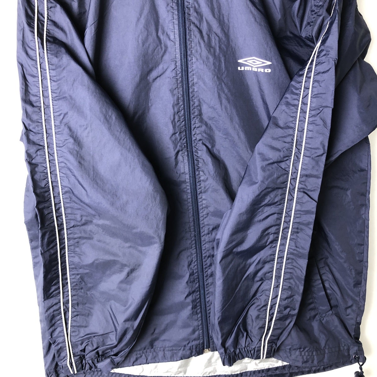 古着 90～00年代 アンブロ UMBRO ナイロンジャケット メンズS相当