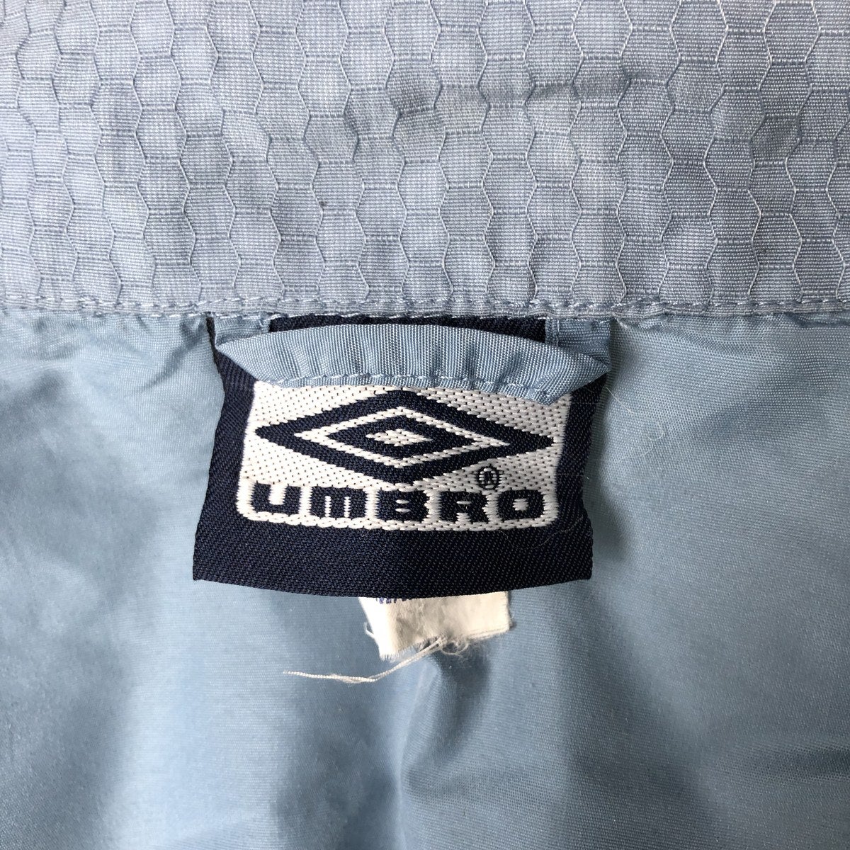 古着 90～00年代 アンブロ UMBRO ナイロンジャケット メンズM相当