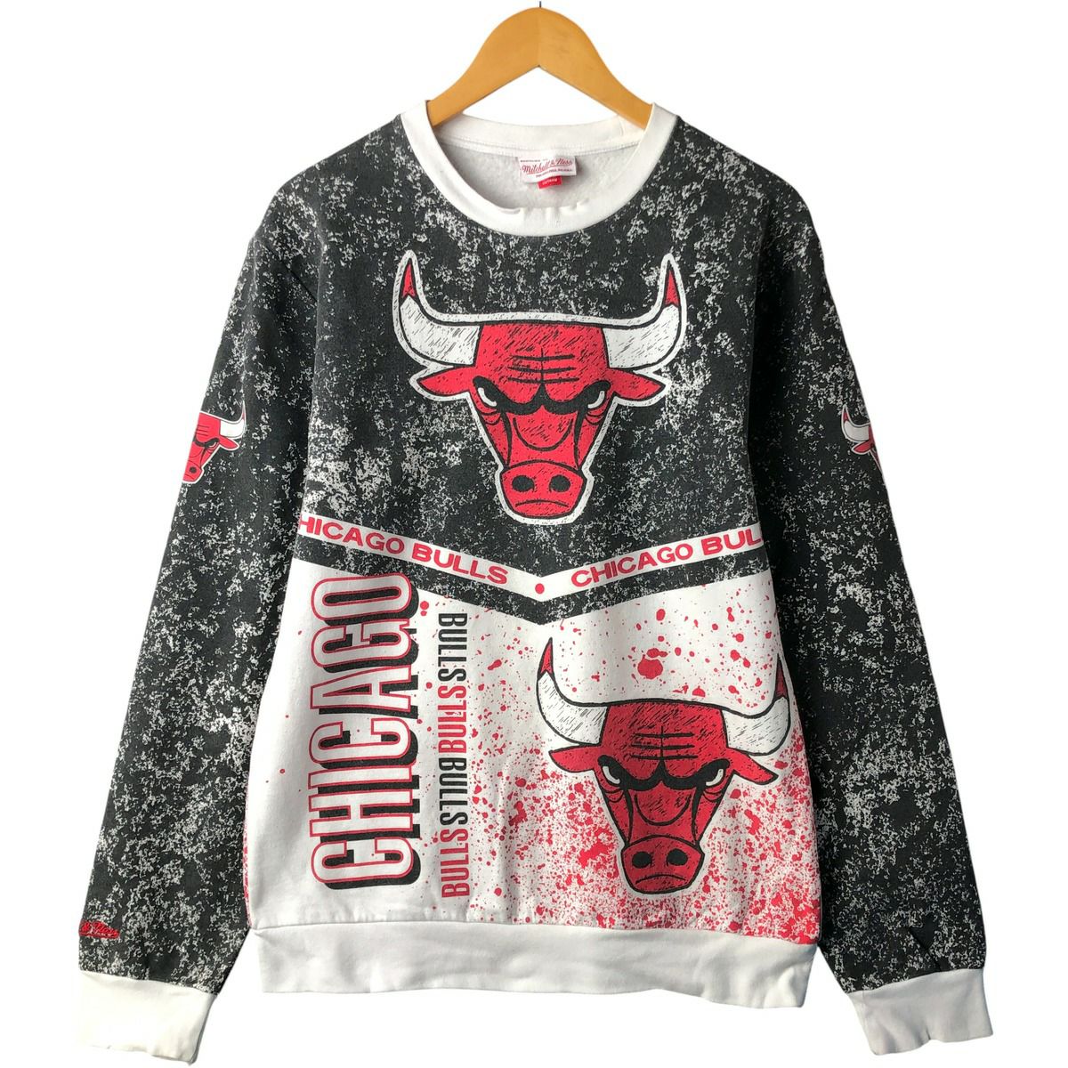古着 NBA CHICAGO BULLS シカゴ ブルズ ロゴスウェットシャツ