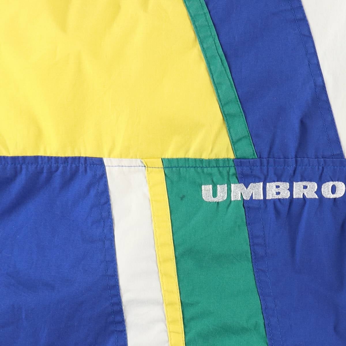 古着 90年代 アンブロ UMBRO ブラジル代表 ウインドブレーカー メンズ