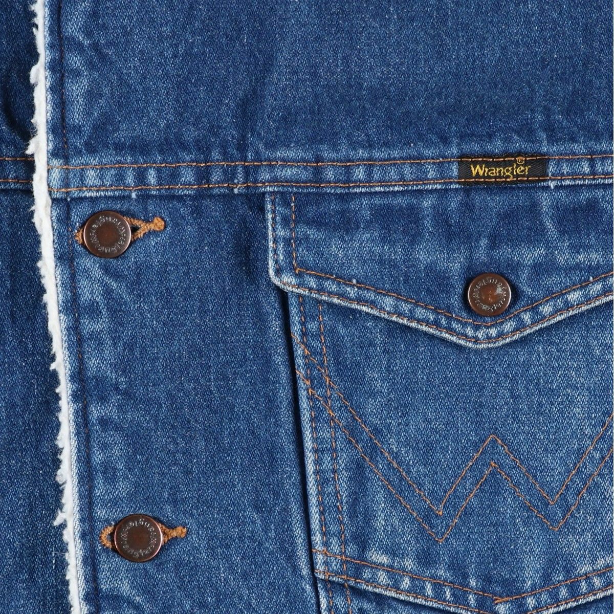 000002621869-06.jpg?size=m&w=
