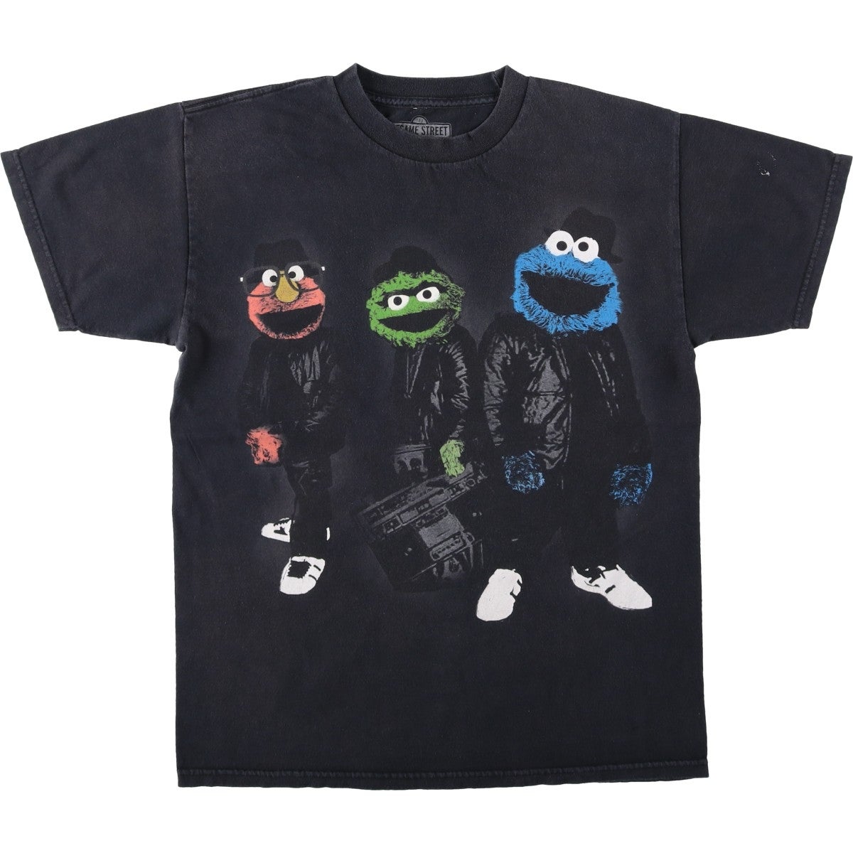 ヴィンテージ　セサミストリート　アーニー　ブラックアウト　古着　Tシャツ　黒 古着 90年代 ELMI SESAME STREET セサミストリート アーニー バート