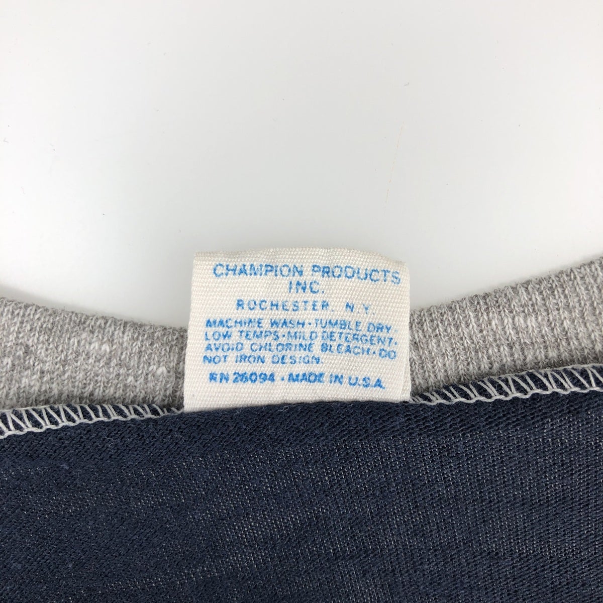 古着 70年代 チャンピオン Champion バータグ VネックTシャツ USA製