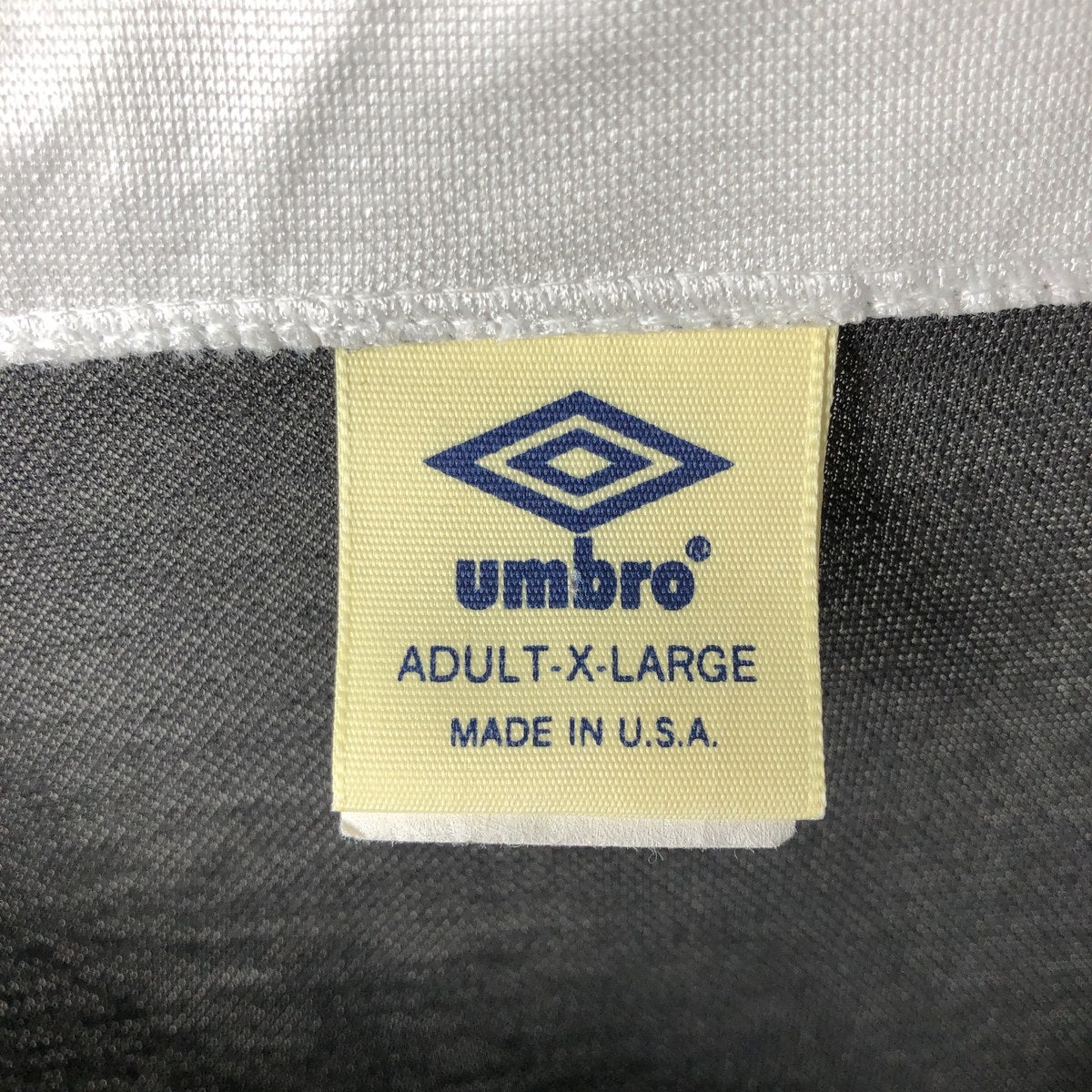 古着 90年代 アンブロ UMBRO 襟付き Vネック サッカーユニフォーム