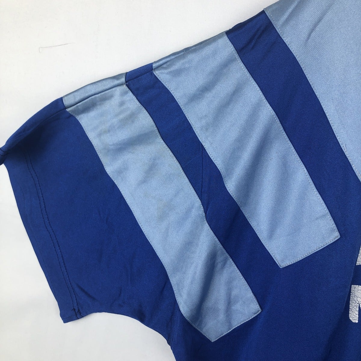 古着 90年代 アディダス adidas EQUIPMENT エキップメント Vネック