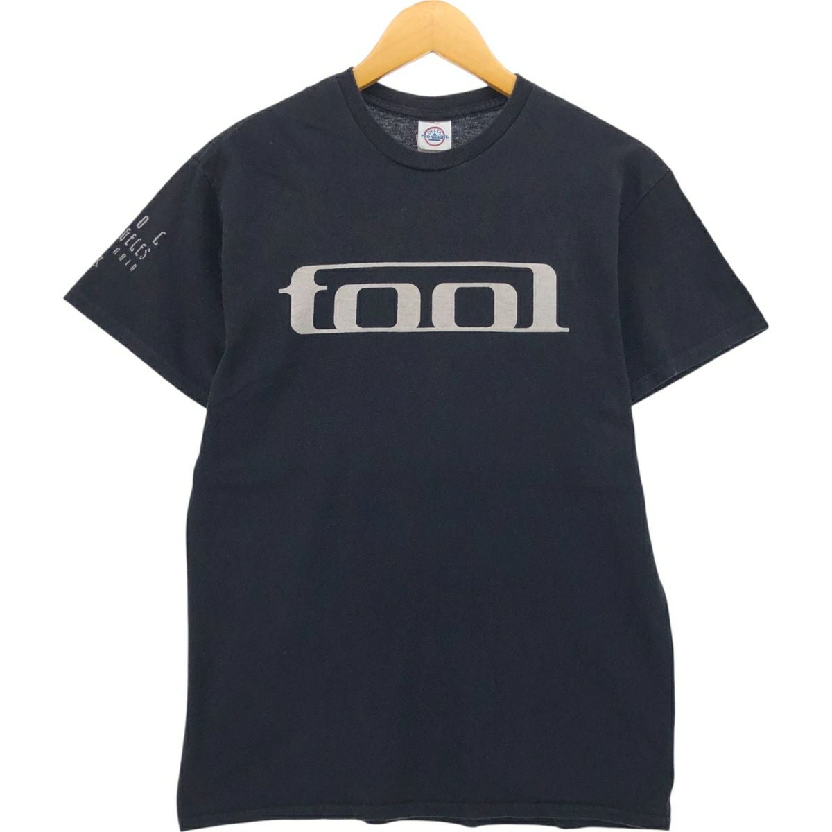 古着 00年代 TOOLトゥール バンドTシャツ バンT メンズL相当