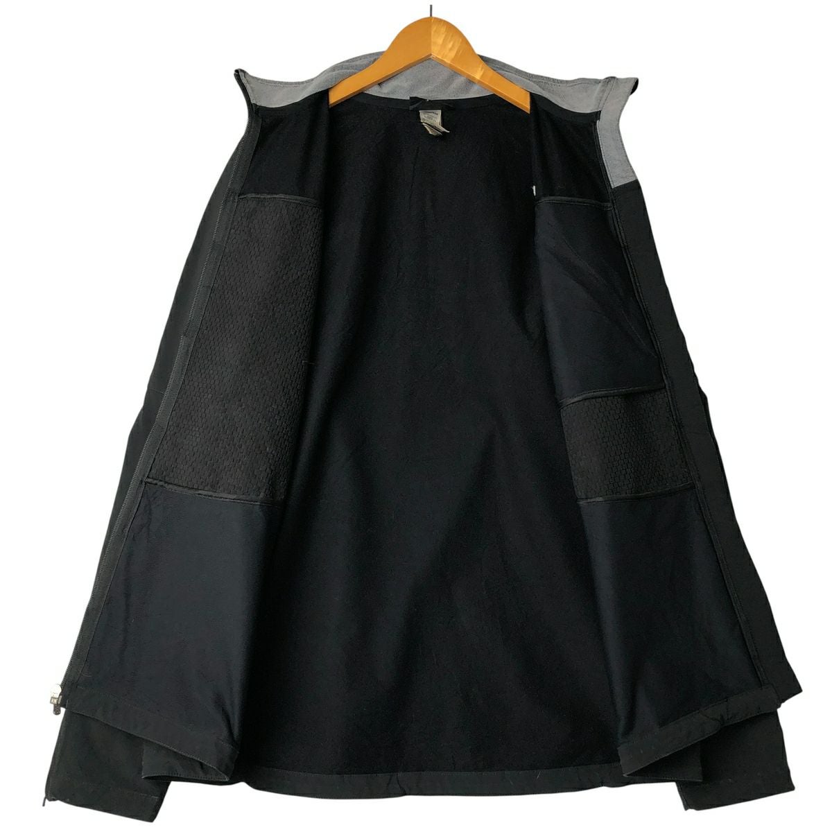 000002655763-03.jpg?size=m&w=