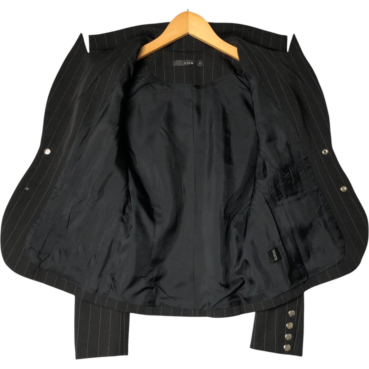000002565430-03.jpg?size=m&w=