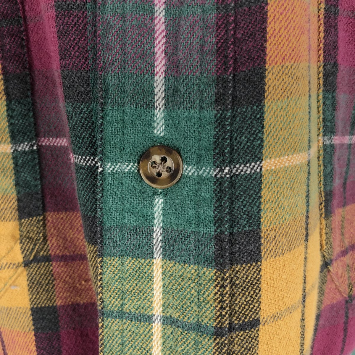 古着 80～90年代 エディーバウアー Eddie Bauer 黒タグ 長袖 ボタン